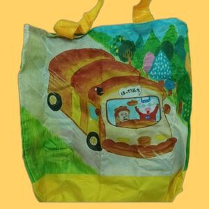 pan dorobo bread thief tote bag